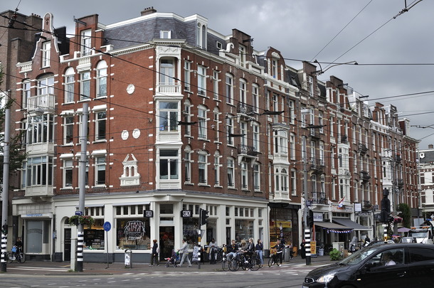 _dsc3505_eersteconstantijnhuygensstraat_ri_kinkerstraat_vanschaijk(1896)_ten bosch_en_legrand_1933(verbouwing)_00001.jpg